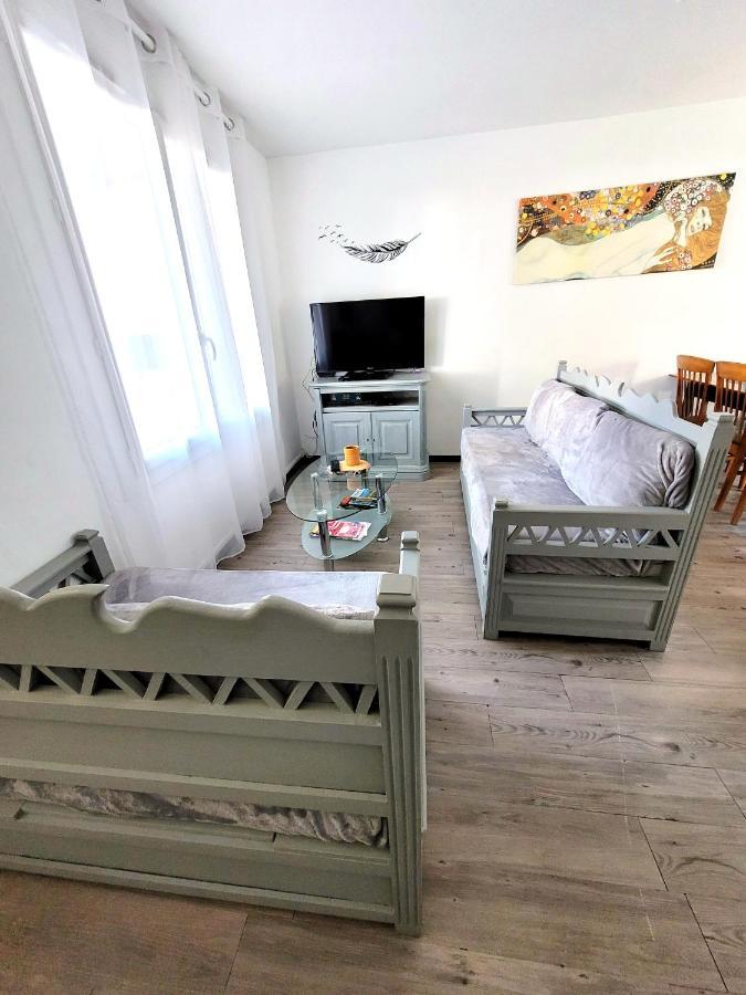 Villa Avec Piscine A Bordeaux Exteriér fotografie